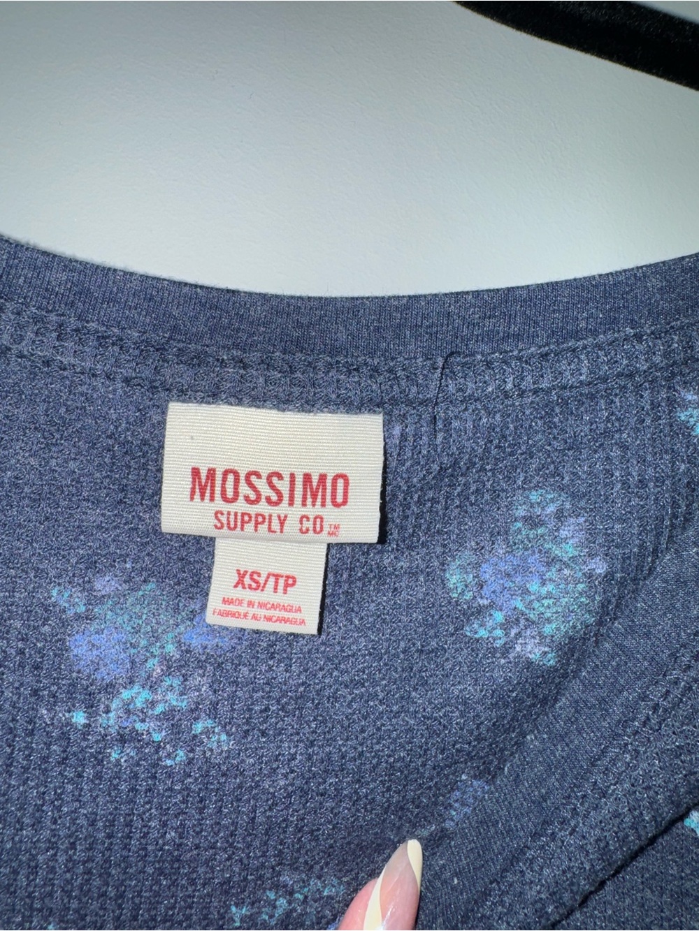 Floral Long-Sleeve Thermal Knit Sweater - Navy - Picture 2 of 2